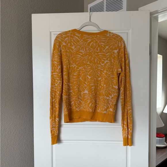 Zara Women’s Yellow Orange Tropical Print Sweater - Picture 6 of 8